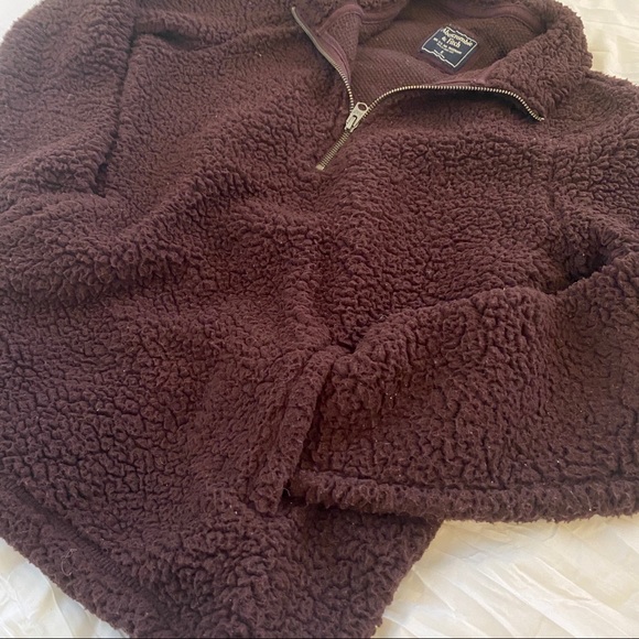 Abercrombie Sherpa Pullover - Picture 3 of 4